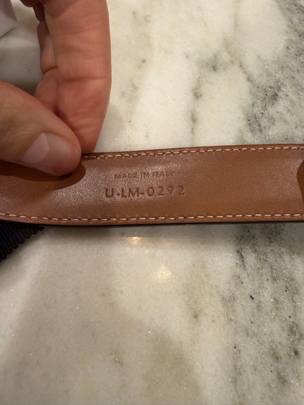 Celine Triomphe Belt 25mm Natural Calfskin. Size 75mm. With dust bag and box. - Picture 5 of 5
